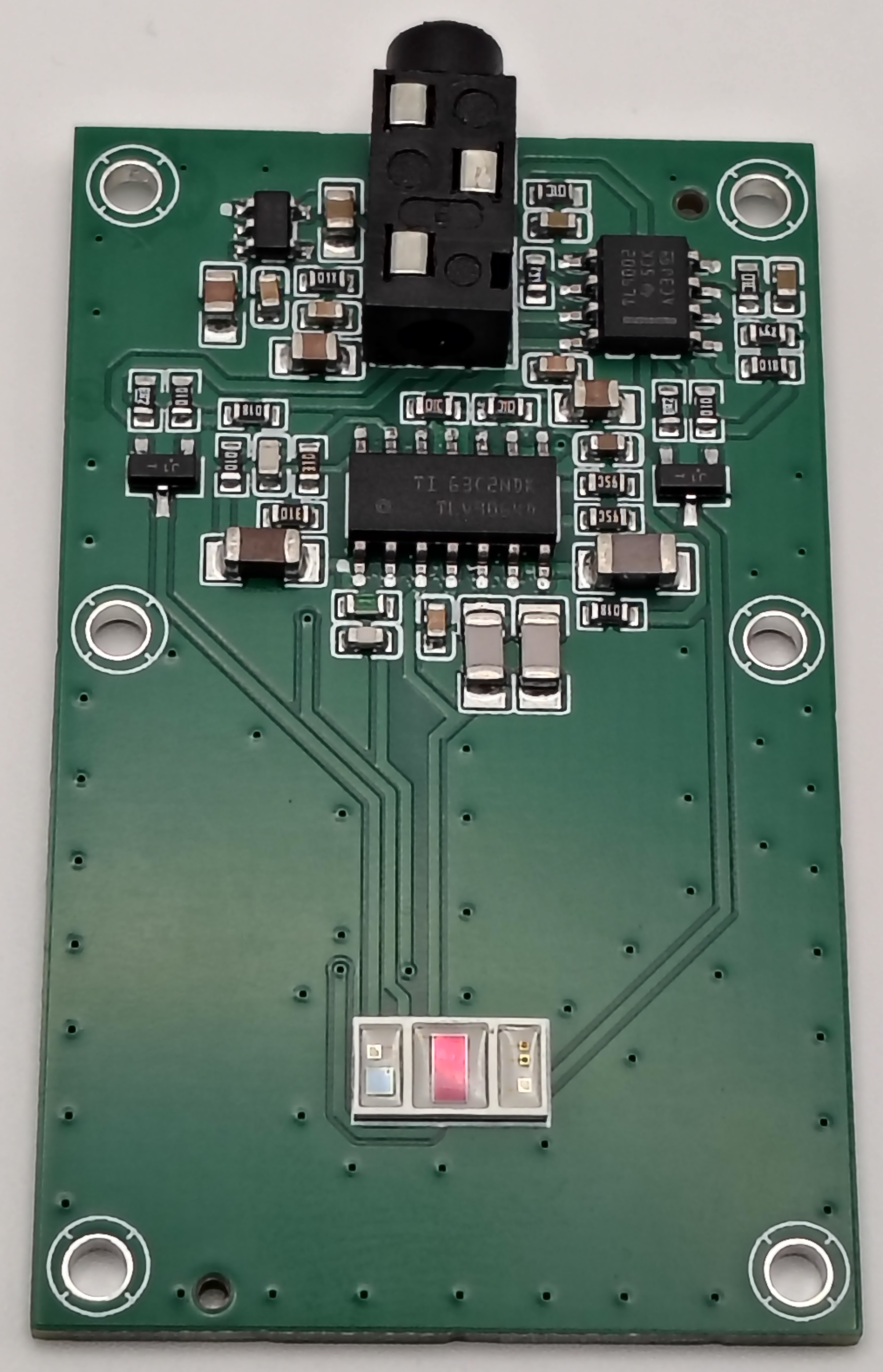 Alternate component-side view of the ODAX Reflective PPG Sensor with the connector at the top and optical module at the bottom